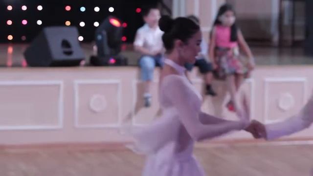 Венский вальс - Зара смотреть онлайн