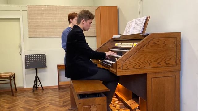 И.С.Бах Трио-соната ре минор BWV 527. I. Andante. Исполняет Даниил Шашурин смотреть онлайн