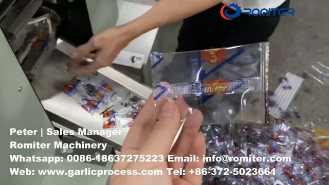 Автоматическая упаковочная машина для упаковки в полиэтиленовую пленку с черным чесноком смотреть онлайн