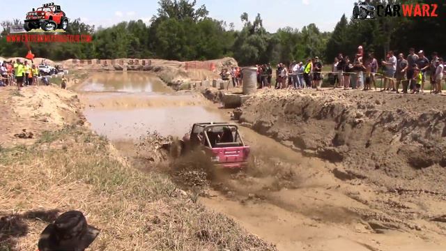 Pink Jeep First Run At Silver Willow Classic Mud Bog 2016 смотреть онлайн
