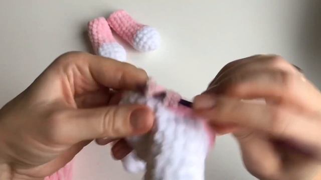 Мастер-класс. Вязаная корова. Символ 2021. Часть 2 смотреть онлайн