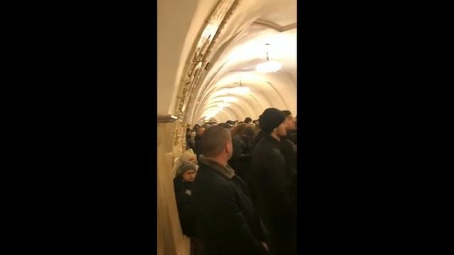 Задержка в работе метро произошла в сторону «Парка культуры» смотреть онлайн