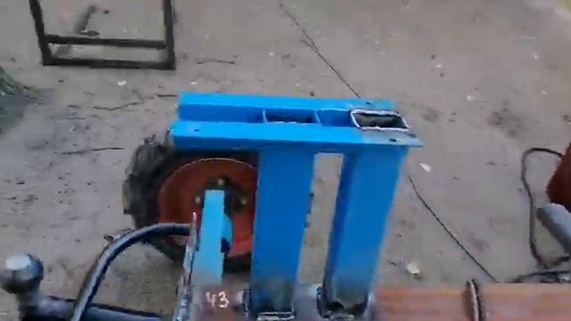 Очередная поломка самобеглой повозки "Ока" смотреть онлайн