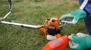 ХРАНЕНИЕ БЕНЗОКОСЫ ЗИМОЙ / Консервация мотокосы на зиму !!!