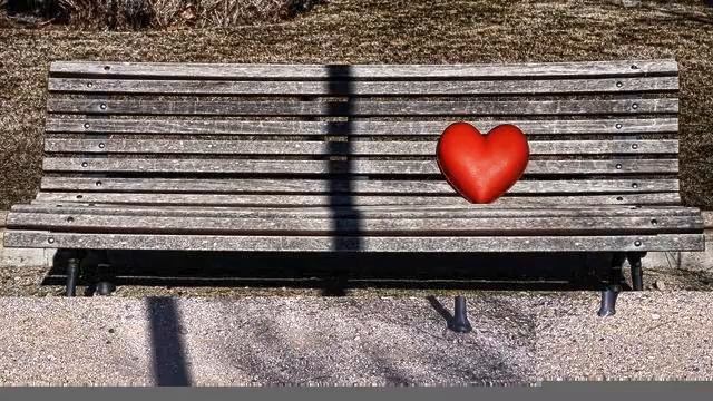 Музыка на компьютер. Реальный хит! Ничего не напомина... смотреть онлайн