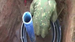 Монтаж полимерно песчаного колодца