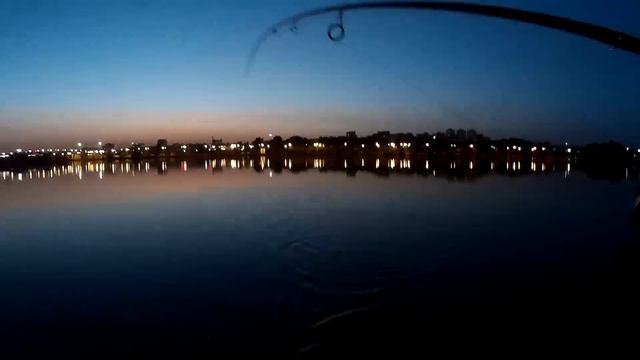 Пляж Темно Окунь смотреть онлайн