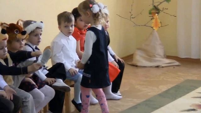 11 11 2016 Праздник осени в садике №102 смотреть онлайн