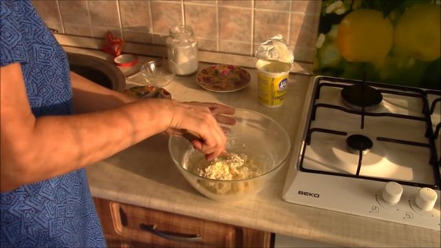 Нежные сырники/творожники на сковороде. смотреть онлайн