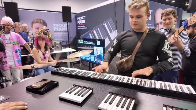 NAMM 2024 JESÚS MOLINA @ POCKET PIANO BOOTH смотреть онлайн