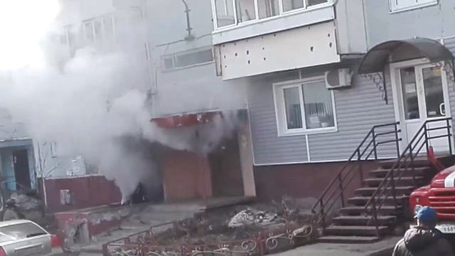 Пожар на Мира 23 в Усть-Илимске смотреть онлайн