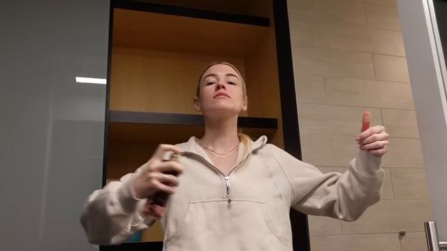 Why I Left Youtube - Flight Attendant Life смотреть онлайн