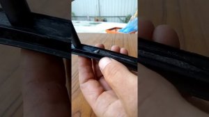 Как снять двухсторонний скотч с резины!