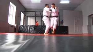 Бросок задняя подножка, техника выполнения от А до Я (О-сото-отоси)