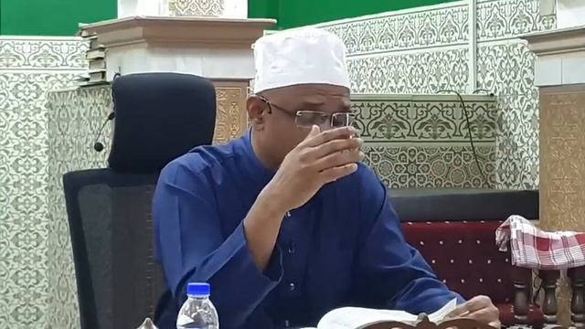 Fadhilat Ramadhan - Part 12 ~ Ganjaran Pahala Dalam Bulan Ramadhan ~ USTAZ MOHAMED NOR HJ. HASSAN смотреть онлайн