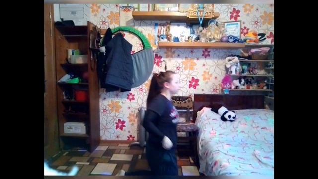 Комплекс акробатических упражнений с Дарьей Романовой смотреть онлайн