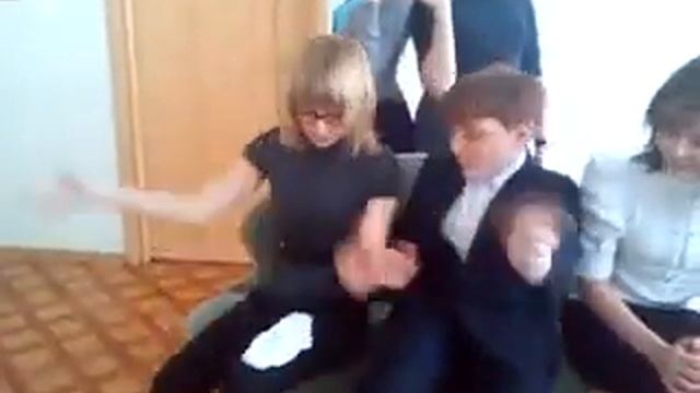 vse tip top kabluchki makiyazh D 240 смотреть онлайн