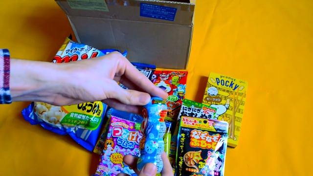Unboxing OyatsuBox Май 2015: Японские сладости смотреть онлайн