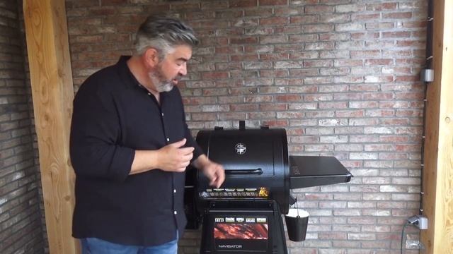 Présentation et Test du Pit Boss Navigator 550. Est-ce suffisant pour une familles 4 ou 6 personnes смотреть онлайн