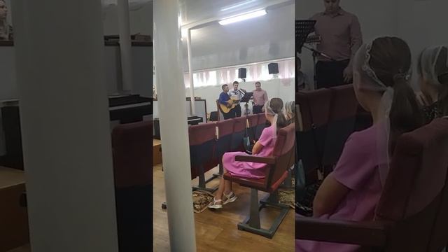 Не ослепляй себя удачей - христианское пение смотреть онлайн