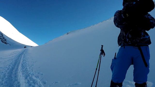 Mountain Madness. Part 2. Elbrus. Соло восхождение на Эльбрус. Горное безумие. Часть 2.
