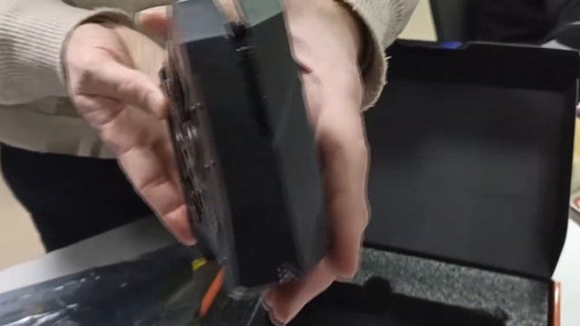 Распаковка Gigabyte GF RTX 2060 6GB GDDR6 OC (GV-N2060OC-6GD) смотреть онлайн