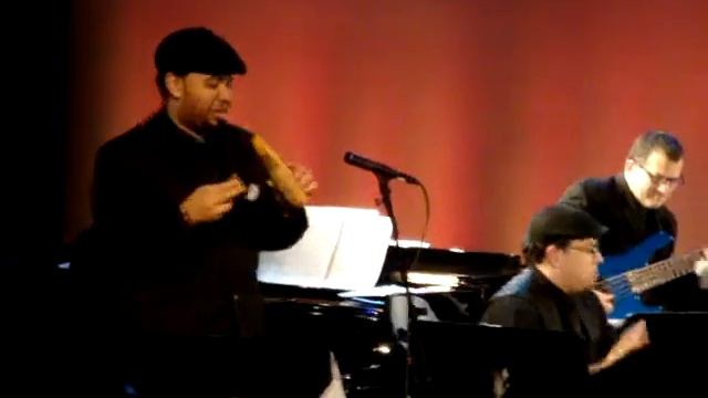 Obanilu Ire and his Guiro смотреть онлайн