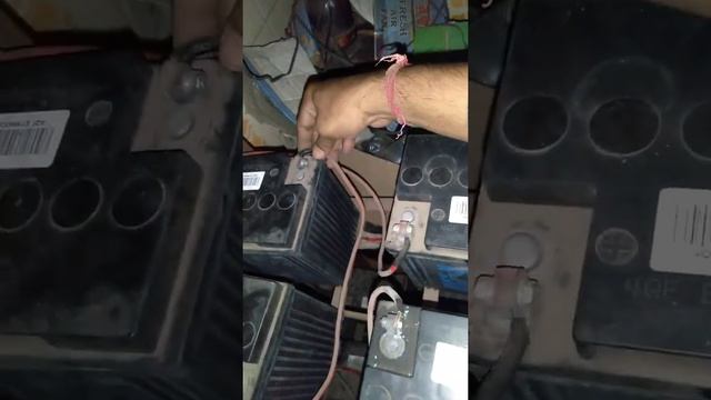 UPS Battery Connection Setup смотреть онлайн