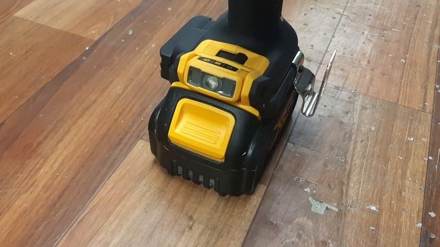 Dewalt DCD800NT Unboxing & Review