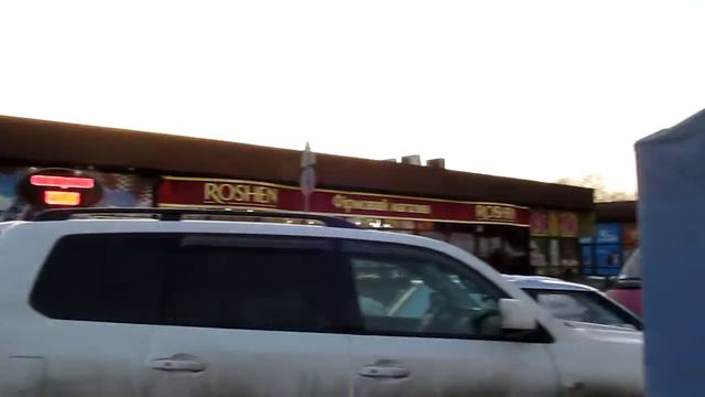 Киоск по адресу ул. Лятошинского, 14 смотреть онлайн