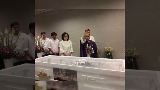 RIP Bapak Emanuelle Rudy Sumampauw, 26 Juni 2019 смотреть онлайн