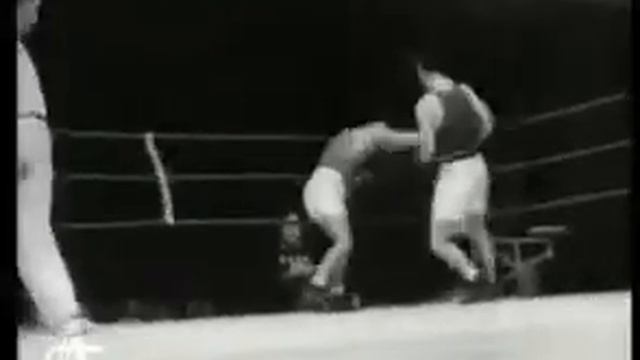 Laszlo Papp (Hungary) vs Givi Darbaiseli (USSR) смотреть онлайн