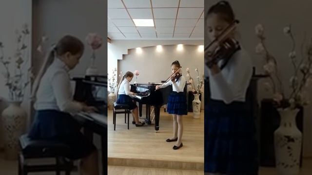 Дуэт Халмуминова А. и Вальчук М. (скрипка и фортепиано) смотреть онлайн