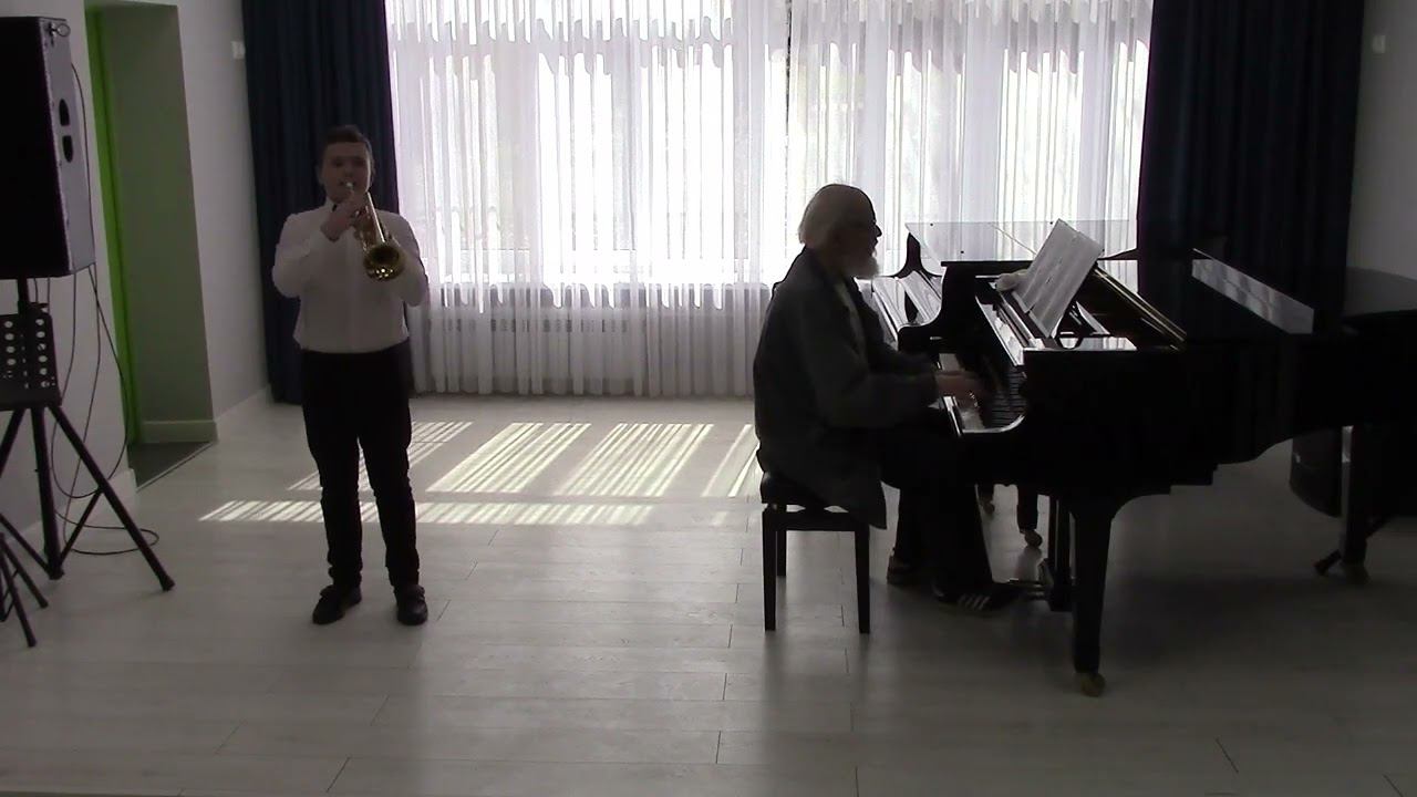 В. Щелоков “Юный кавалерист”, Г. Панофка “Вокализ” смотреть онлайн