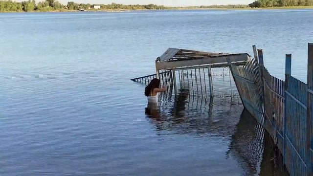 ● Фотосессия возле реки и на пляже ● DI VANKA смотреть онлайн