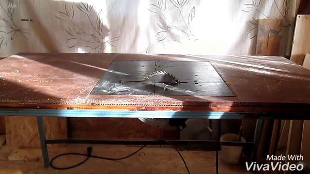 Простейшая циркулярка для дачи из дисковой пилы макита смотреть онлайн