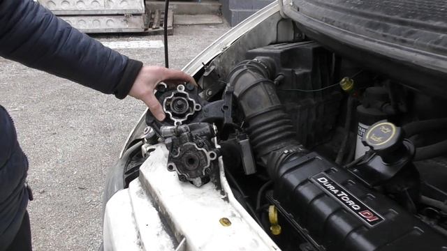 Вода в ГУР - Откуда? Эмульсия в бачке ГУРа Ford Tranzit FY 2000-2006 DI/TDI 2.0 смотреть онлайн
