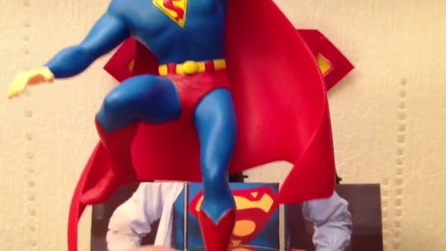 DC Direct Cover to Cover Superman #1 Statue Review смотреть онлайн