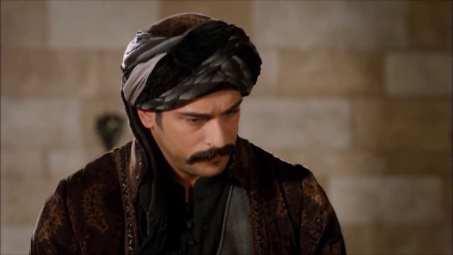 Как Живет Самый Высокооплачиваемый Турецкий Актер Бурак Озчивит [Burak Özçivit]?