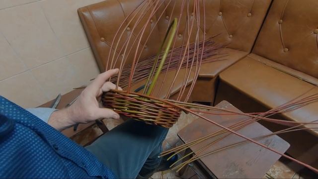 КРУГЛАЯ КОРЗИНА ИЗ ЖИВОЙ ЛОЗЫ/ROUND BASKET #лозоплетение