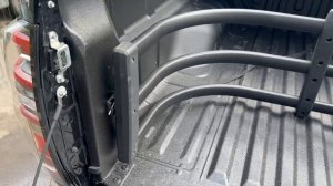 Роллета и делитель кузова пикапа