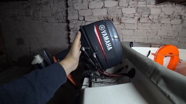 Тент биминитоп для лодки Кайман 400. смотреть онлайн