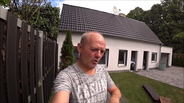 Ура! Ремонт фасада заднего дома закончен. Покраску откос и утепление я сделал своими руками. смотреть онлайн