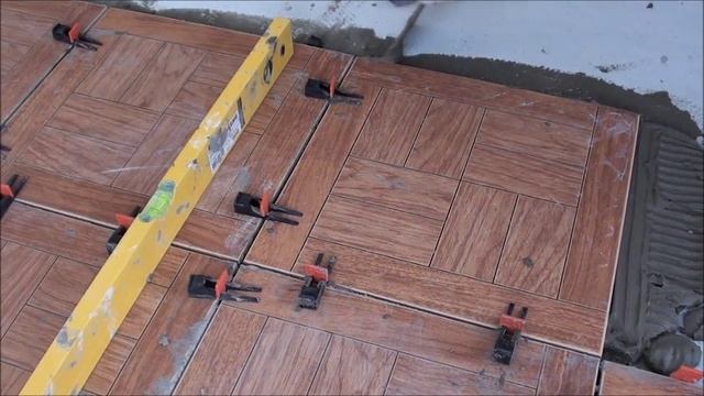 Укладка плитки своими руками - при помощи системы СВП. смотреть онлайн