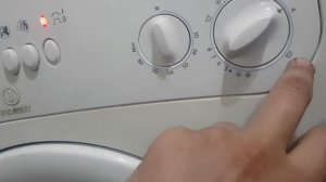 стиральная машинка-автомат Indesit w431 tx ex. загрузка 5 кг, отжим 400 об/мин