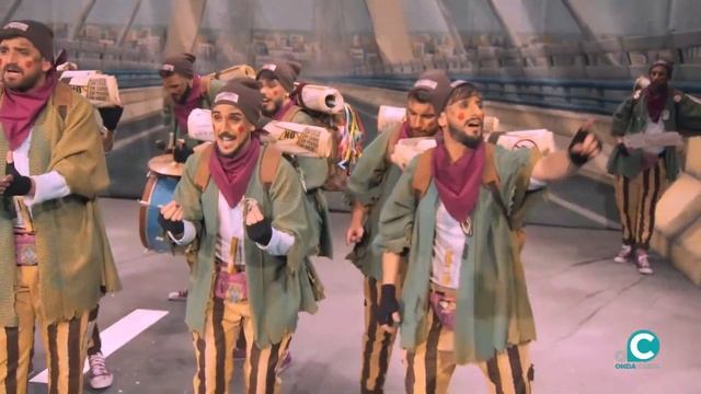 Pasodoble "En el parque de mi barrio" de 'Los revoleaos' смотреть онлайн