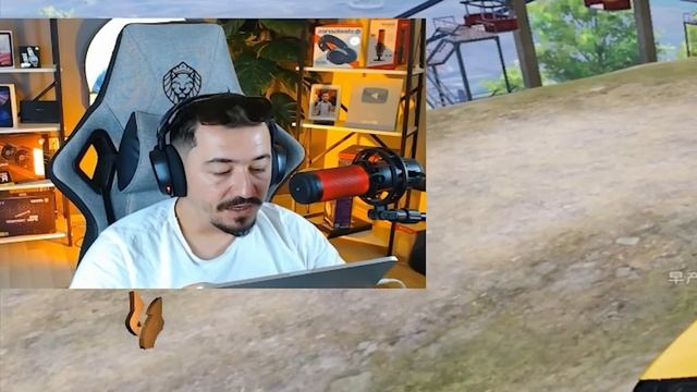 ZENGİN GİRDİĞİM MAÇTA KIZLARA HAPİSHANEDEN OYNUYORUM DEDİM - AKLINI ALDIM PUBG MOBİLE TROLL смотреть онлайн
