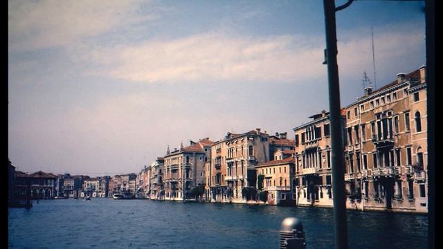 "Venetian Memoirs " for unaccompanied flute by Howard J. Buss смотреть онлайн