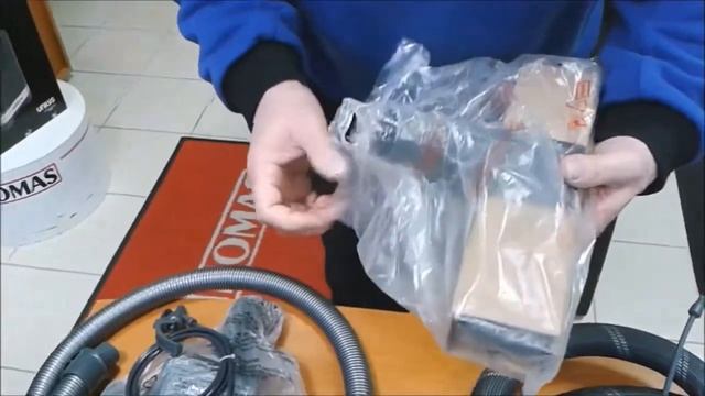 Vysávač a tepovač Pet&Family a Multi Clean X10 - rozdiely v príslušenstve смотреть онлайн