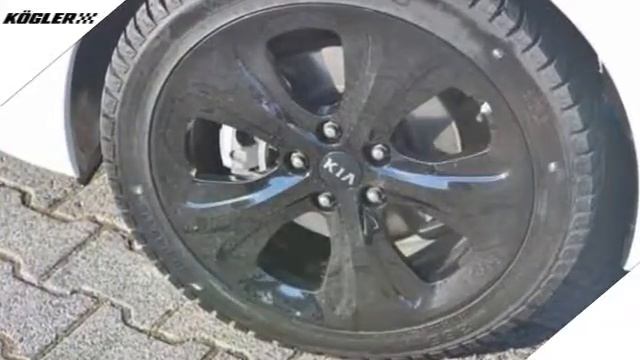 Kia Carens 1.7 CRDi DCT Spirit PERF+ | LED | GD -31% смотреть онлайн